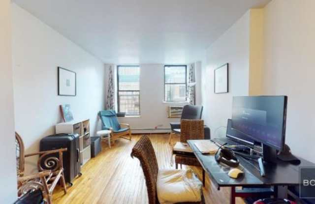 103 w 105 Street