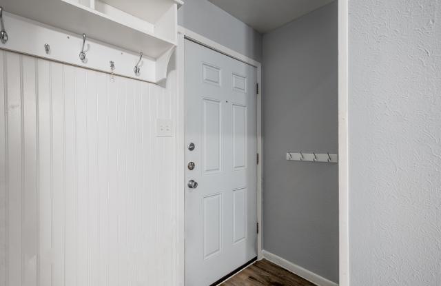 1404 Summit Street #A - 1