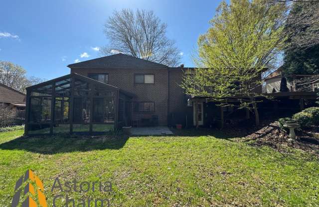 Spacious 5 Bedroom 3 Bath + Den Single Family Detached Home