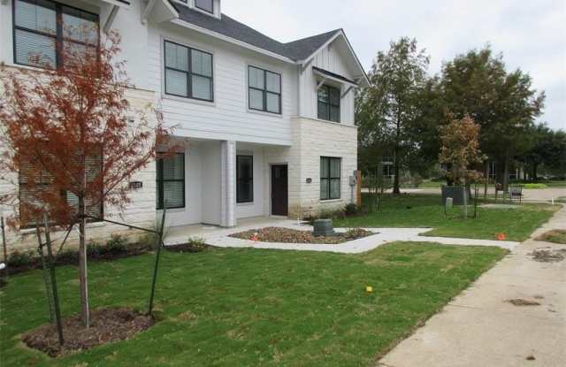 2104 Crescent Pointe Parkway