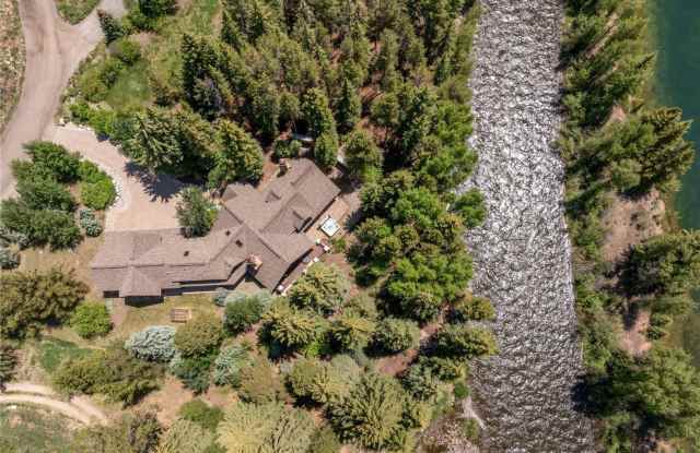 Photo of 486 Sage Creek Canyon
