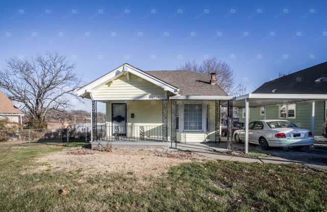 4309 College Avenue, Kansas City, MO 64130