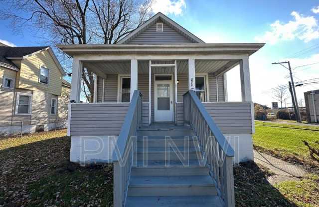 220 Condit St