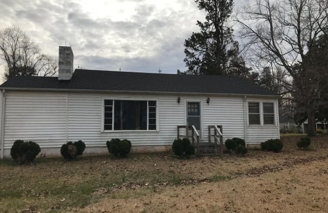 261 GUM STREET - 261 Gum Street, Asheboro, NC 27317