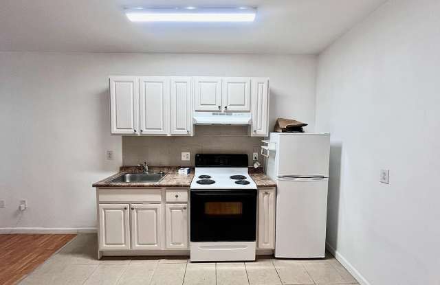 1537 W STILES Street unit: 1