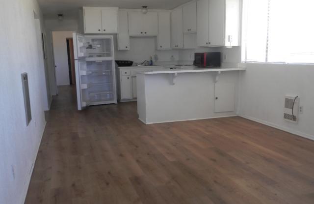 Photo of 1050 Alta Ave