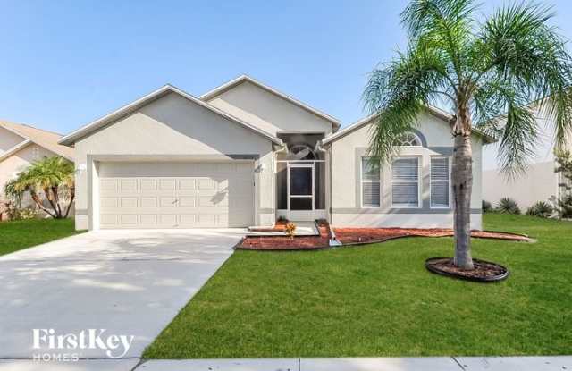 12732 Lake Vista Drive - 12732 Lake Vista Drive, Gibsonton, FL 33534