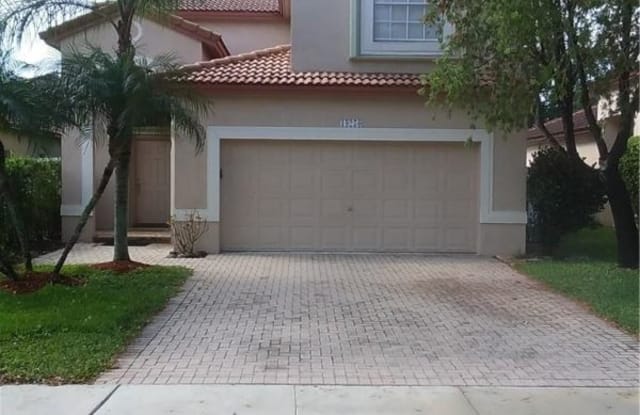 19250 Nw 12 Manor - 19250 NW 12th Mnr, Pembroke Pines, FL 33029