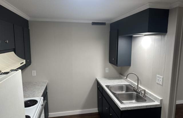 116 Bayberry Street unit: 5