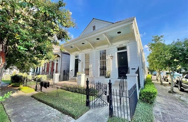 4838 CHESTNUT Street - 4838 Chestnut Street, New Orleans, LA 70115