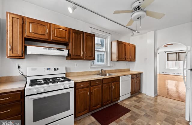 1149 DALY STREET - 1149 Daly Street, Philadelphia, PA 19148