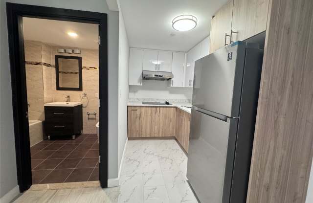 3520 146 Street unit: 3A