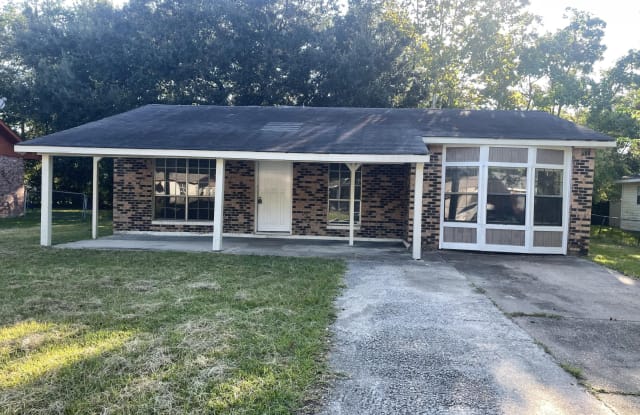 2130 Shadowwood Circle - 2130 Shadowwood Circle, Gautier, MS 39553