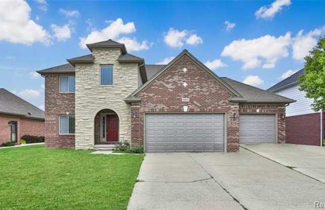 16417 Bishopsgate Drive