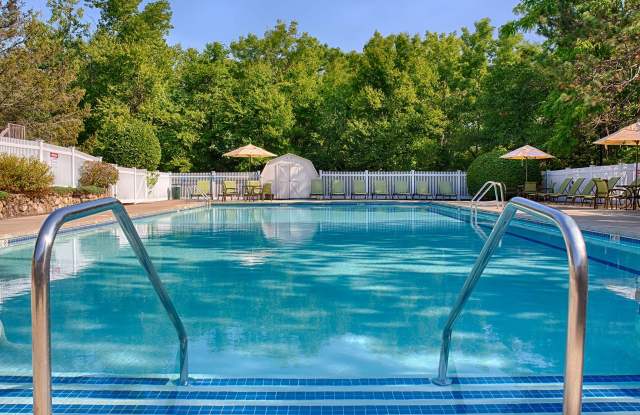 Wexford Village Apartment Homes