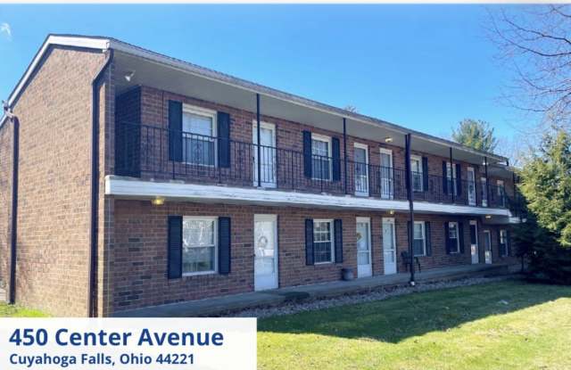 Photo of 450 Center Ave