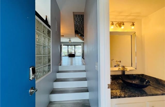 11000 S Ocean Drive unit: 6I