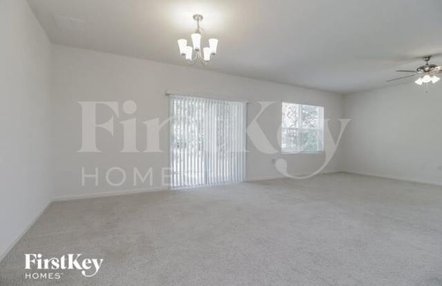 893 Taluga Avenue Southeast