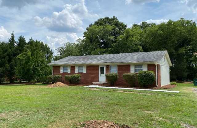 103 Pinetree Dr - 103 Pine Tree Drive, Stallings, NC 28104