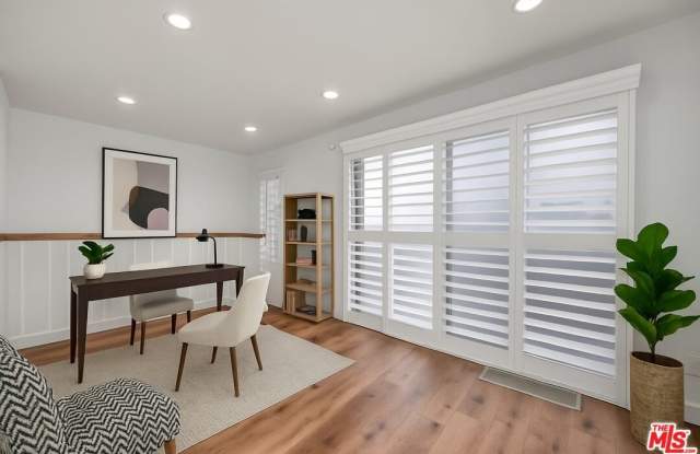 1655 Selby Ave unit: 301