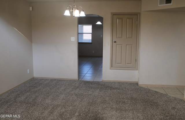 2416 ESCAPE POINT Street