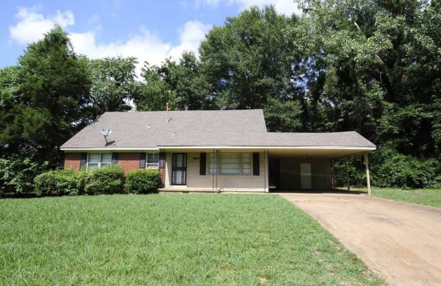 3868 Windcrest Rd - 3868 Windcrest Road, Memphis, TN 38116