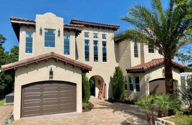 796 Stephens Pass Cove