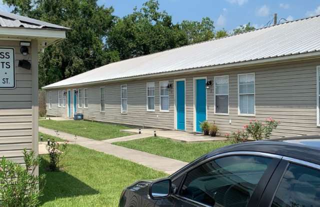 608 W. Cherry St. Unit G G - 608 West Cherry Street, Opelousas, LA 70570