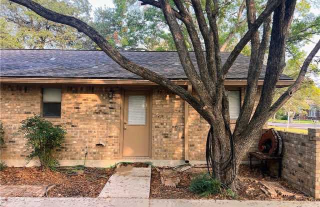 624 Elm Street unit: 1