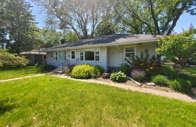 3149 Winnetka Avenue North - North Unit