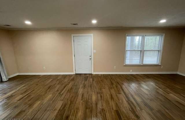 79 Flint River Road unit: 16A