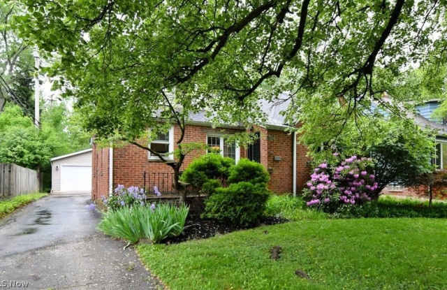 2658 Canterbury Road