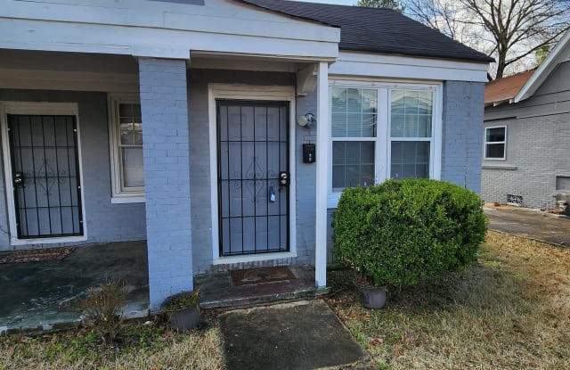 329 Wesley Avenue - B - 329 Wesley Avenue, Jackson, MS 39202