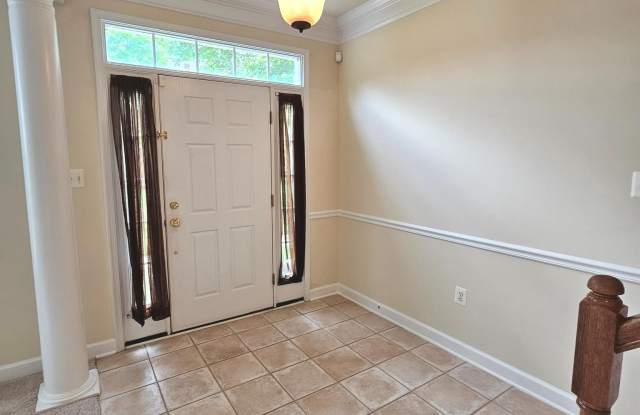 Photo of 725 CHEVINGTON Court