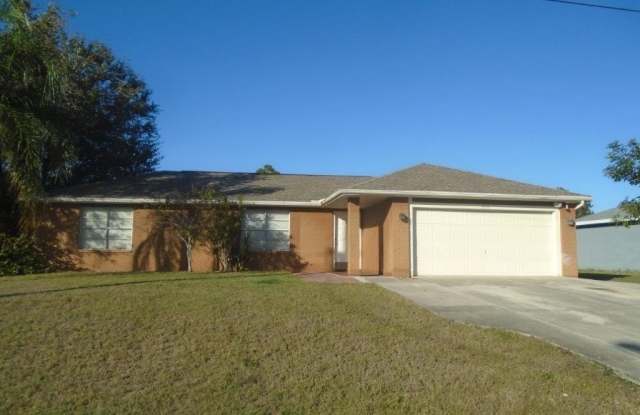 3310 9th Street W