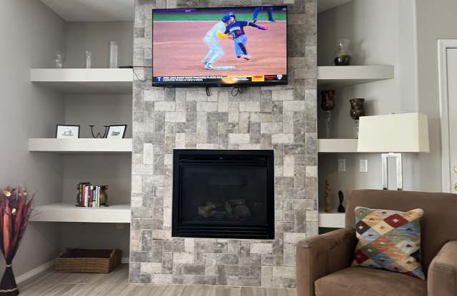 19700 N 76TH Street unit: 1175