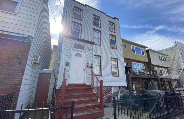 181 CONGRESS ST
