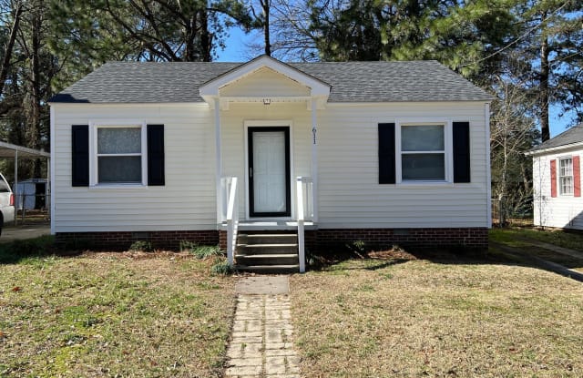 611 Caldwell Avenue NE - 611 Caldwell Avenue Northeast, Wilson, NC 27893