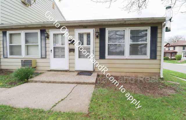 1702 Franklin Ave