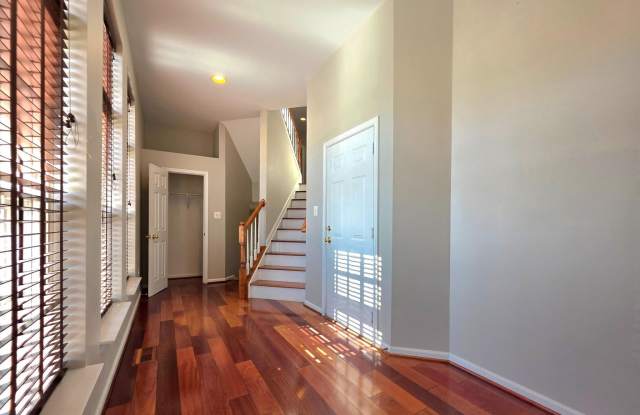 8346 MIDDLE RUDDINGS Drive