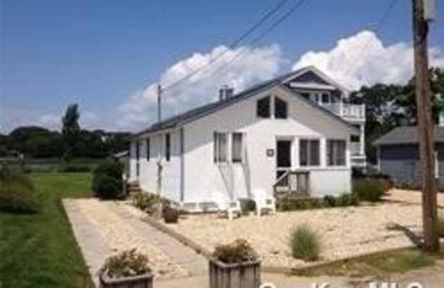 475 Rabbit Lane