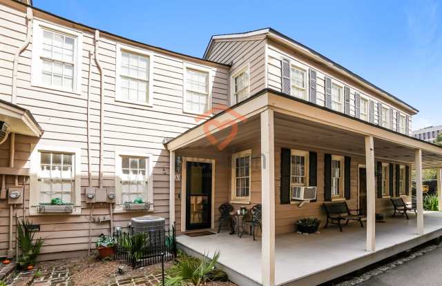 Photo of 1 bed / 1 bath ~ Fully Furnished