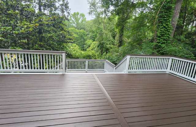 2008 North Sherwood Drive