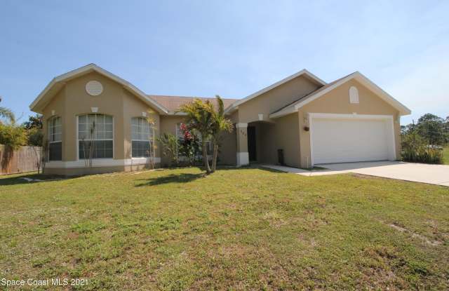 689 Gerhard Avenue - 689 Gerhard Avenue Southwest, Palm Bay, FL 32908