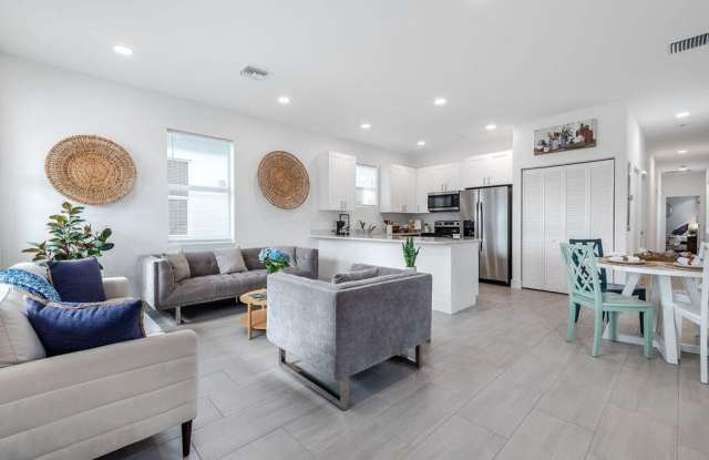 Photo of 3755 Saginaw Avenue