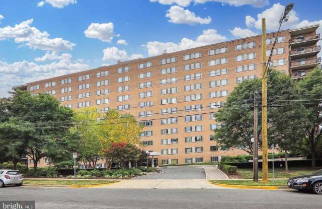 Photo of 1900 LYTTONSVILLE Road unit: 602