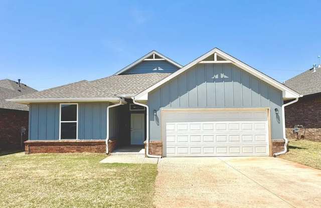 Pet-Friendly 3-Bed Home in Edmond - Move-In Ready!