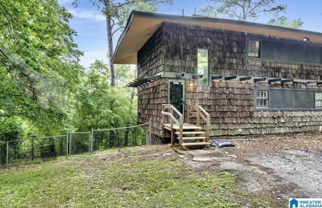 3425 MOUNTAINSIDE DRIVE