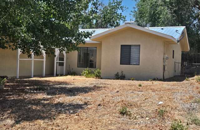 3 Bedroom in Bloomfield