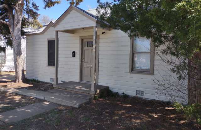 1509 S LIPSCOMB Street